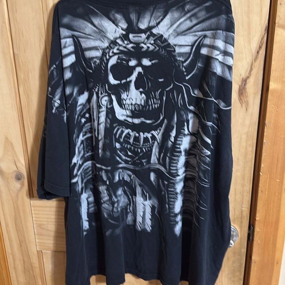 Vintage Liquid Blue Black Graphic Native American Chief Skull T-Shirt - Picture 4 of 4
